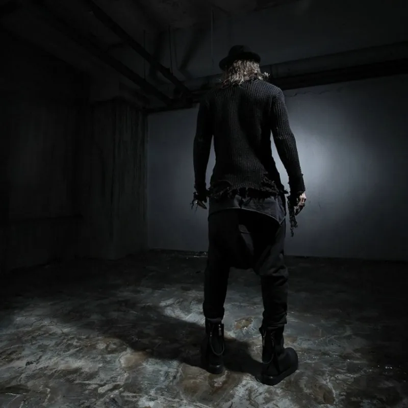 

Designer Mens Sweater Fashion Hole Ripped O Neck Pullovers Spring Casual Sweaters Men Long Sleeve Slim Fit Gothic Knitting Tops