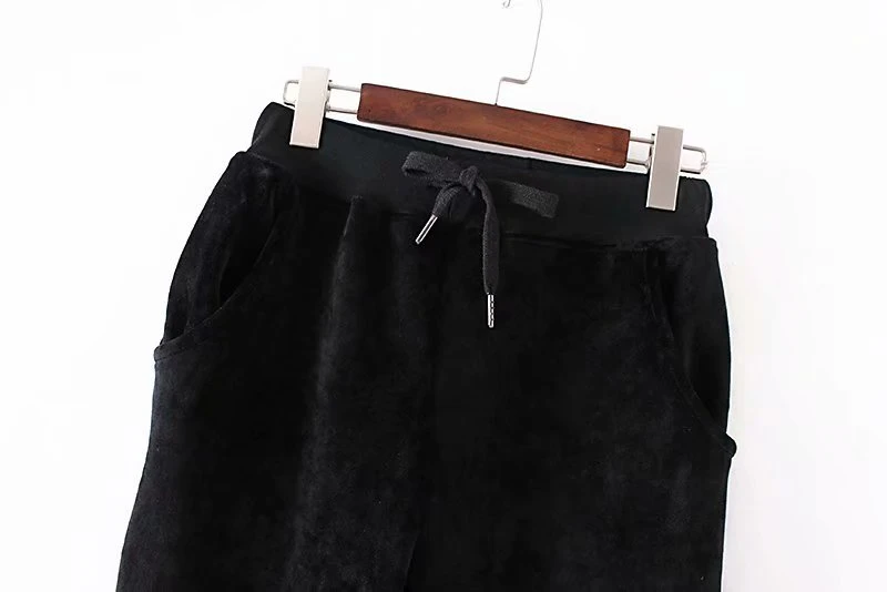 Брюки женские LUNDUNSHIJIA черные теплые плюшевые шаровары повседневные свободные