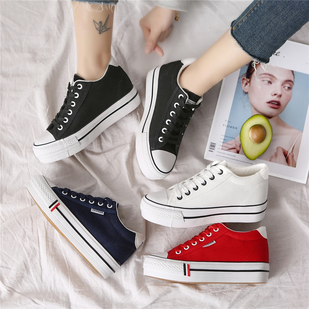 

Women Hidden Heel Platform Wedge Canvas Shoes Outdoor Solid Color Fashion Trend Wedge Sneakers Student Vulcanized Shoes Women