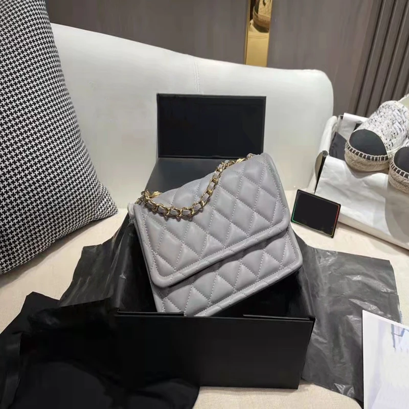 

Осень-зима 2021, новая сумка-раскладушка на цепочке тофу, маленькая квадратная сумка, вместительная Повседневная простая сумка-мессенджер че...