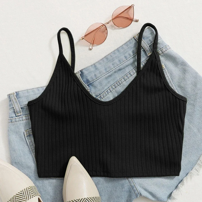 Майка женская трикотажная в рубчик однотонный топ на бретелях-спагетти с