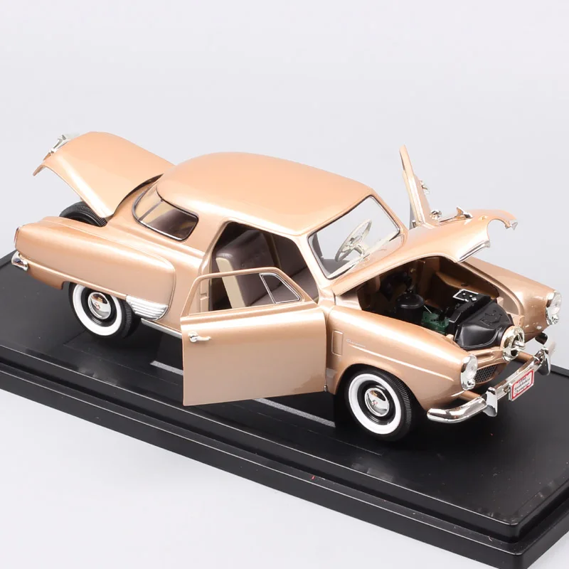 Масштаб 1:18 старые автомобили 1950 студенческий Чемпион золотые Литые и игрушечные