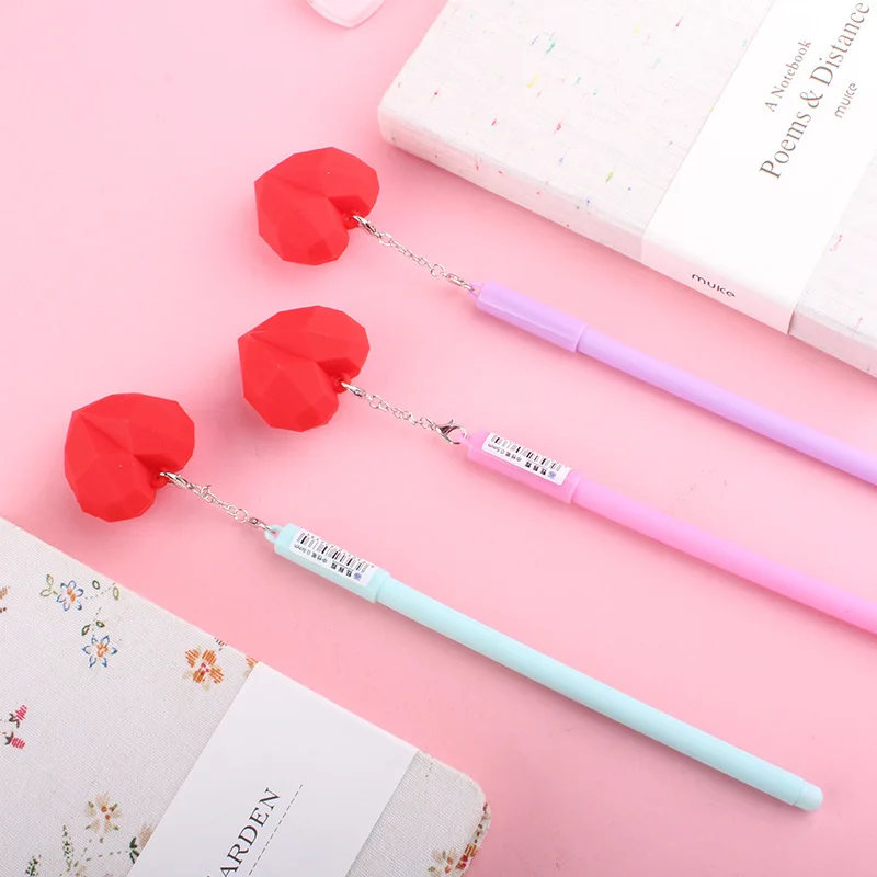 Ручка-гелевая с подвеской в виде красного сердца Kawaii, милый нейтральный промо-подарок для школы и письма, 0,5 мм, чернила черного цвета.