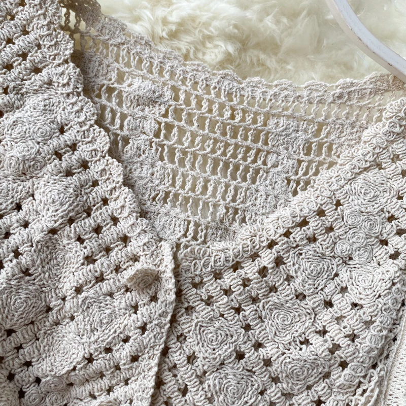 Новинка 2020 женская блузка в стиле ретро с вырезами виде цветов короткая рубашка