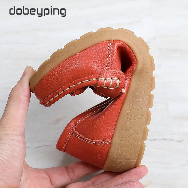 New Genuine Leather Shoes Woman Slip On Women's Flats Moccasins Female Loafers Spring Autumn Soft Mother Shoe Plus Size 35-44