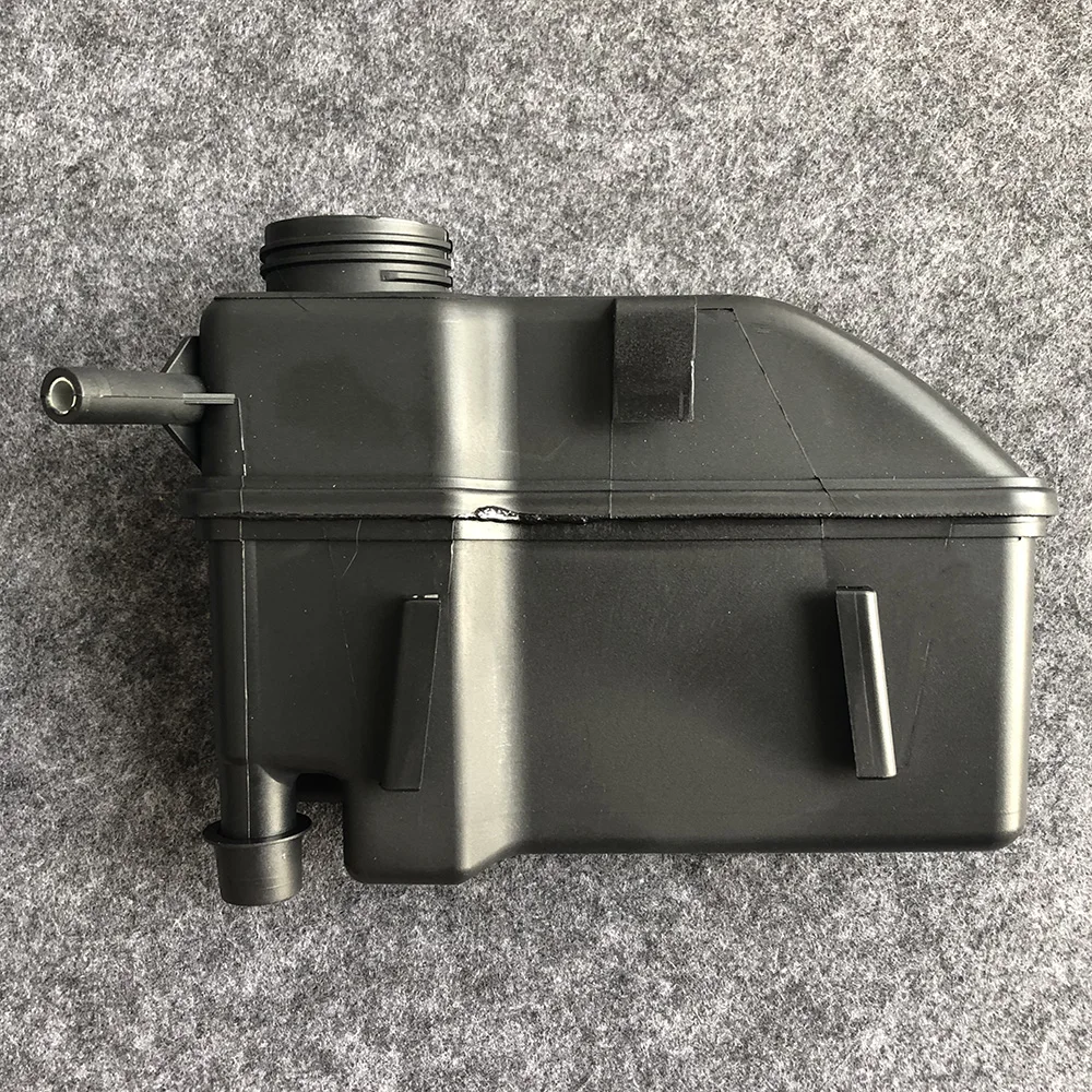 Резервуар насоса гидроусилителя рулевого управления 30665496 для Volvo C70 S70 S80 V70 S60 XC70