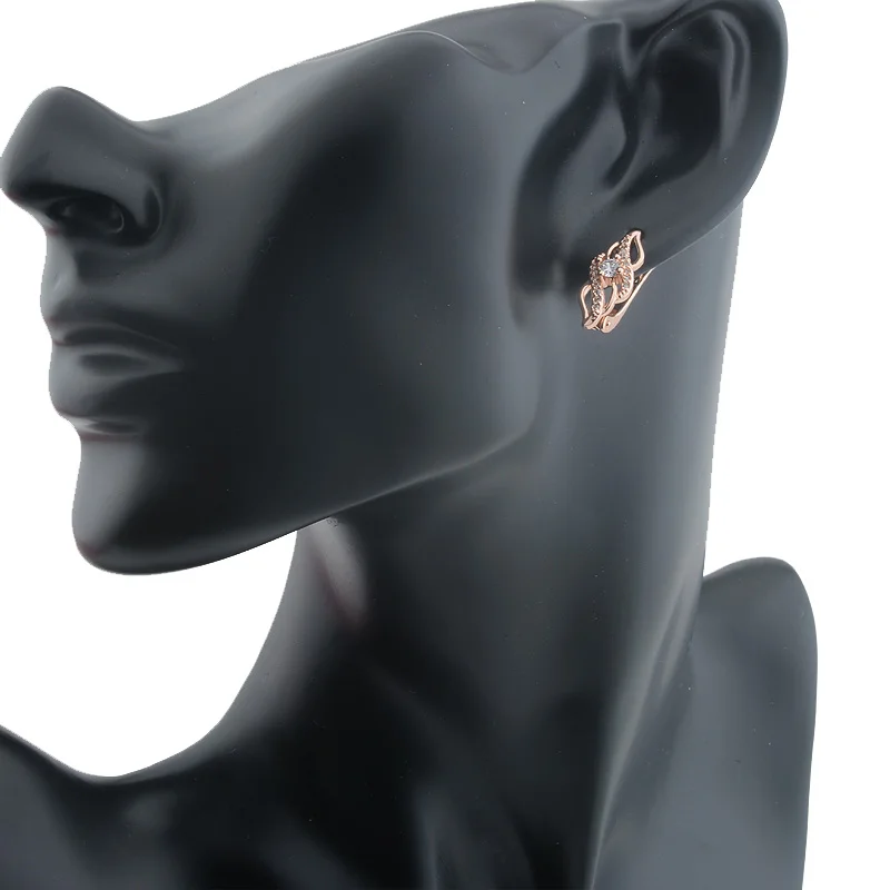 Женские серьги подвески с фианитами FJ из розового золота 585 пробы голубым/белым