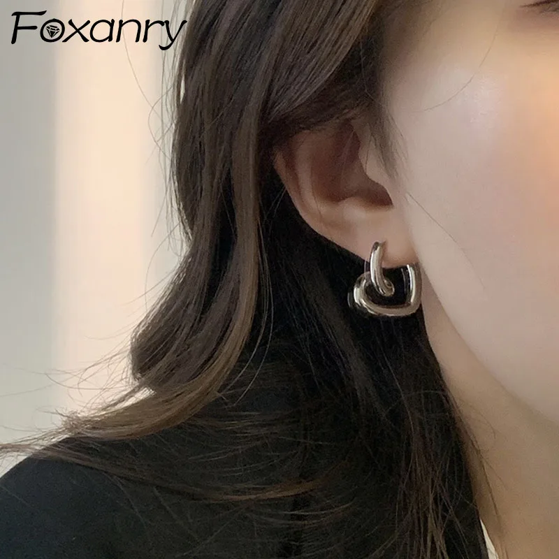 

Женские серьги-кольца FOXANRY, серебристого цвета, с защитой от аллергии