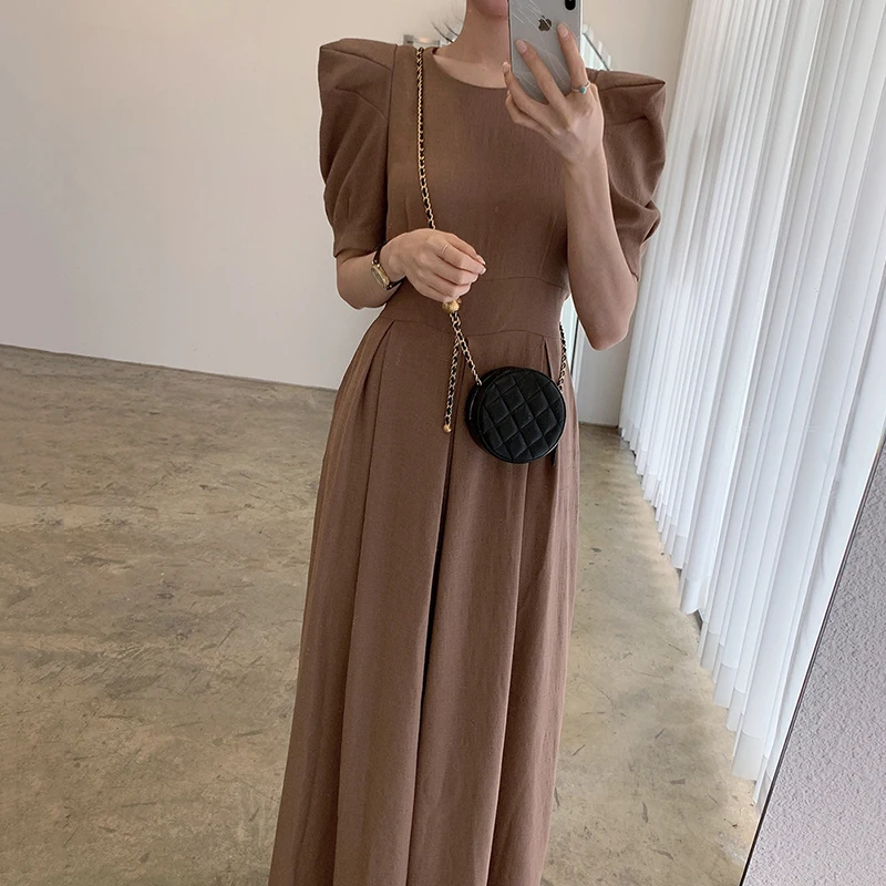 

Korejpaa Women Jumpsuits 2021 Summer Korean Chic French Temperament Round Neck Slim Pleated Design Puff Sleeve Casual Jumpsuit