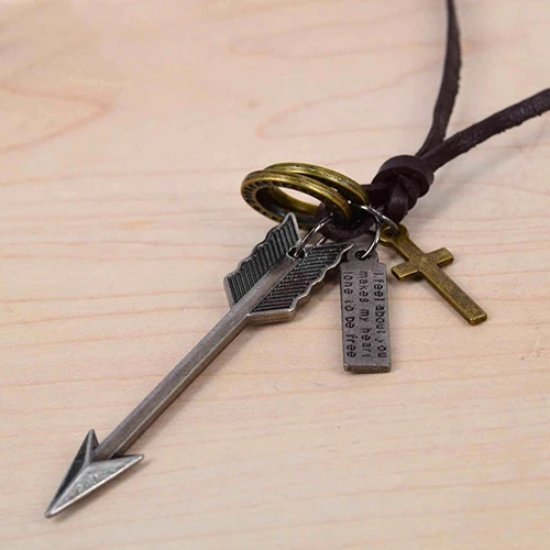 2017 Горячая распродажа мужские круги кресты со стрелками Подвески шнурок из