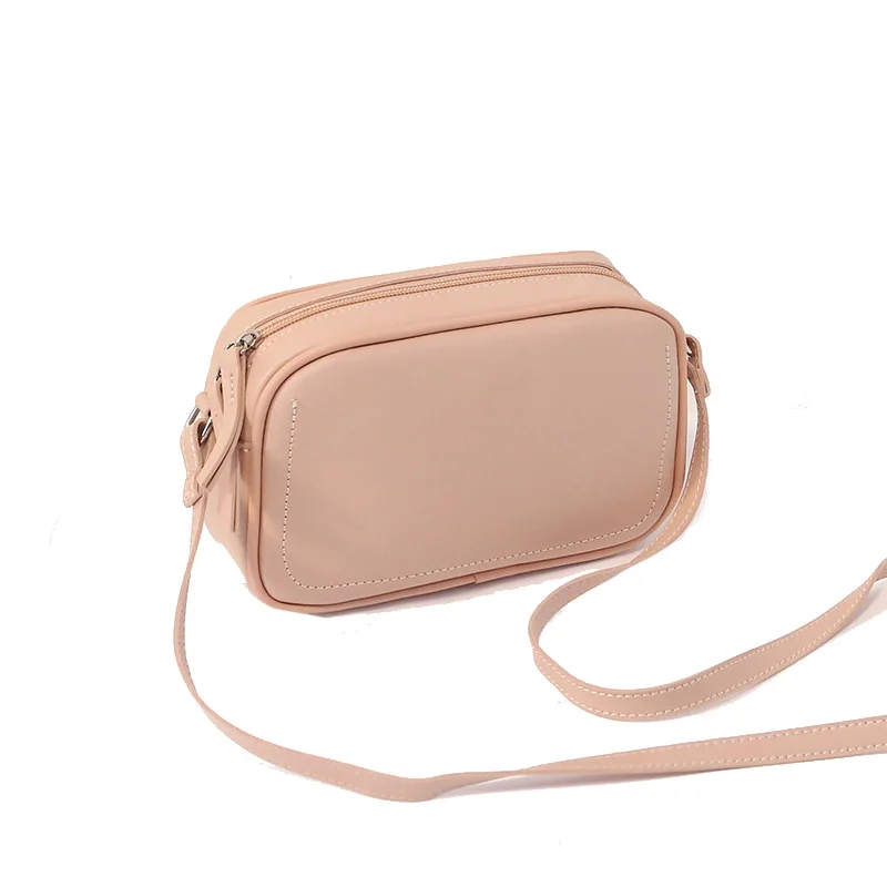 

Женская сумка на плечо 2021, роскошные сумки, женские сумки, дизайнерская версия, дикая маленькая квадратная сумка-мессенджер для девушек, жен...