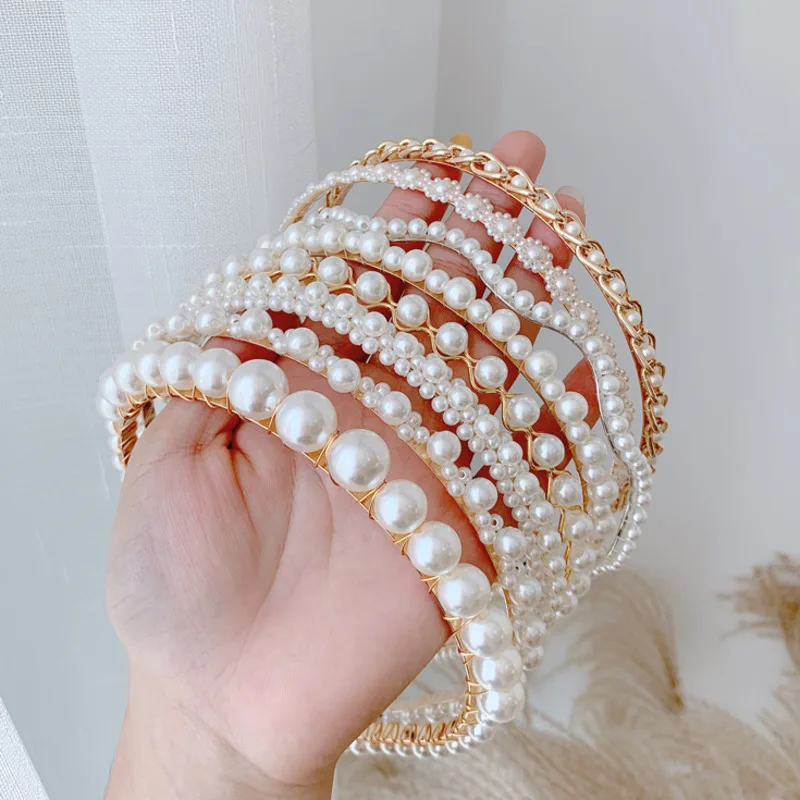 

DISCICI 2021 New Spring Pearl Female Card Anti-slip Hair Band Temperament Ornament Fashion Hair Accessories OH1688