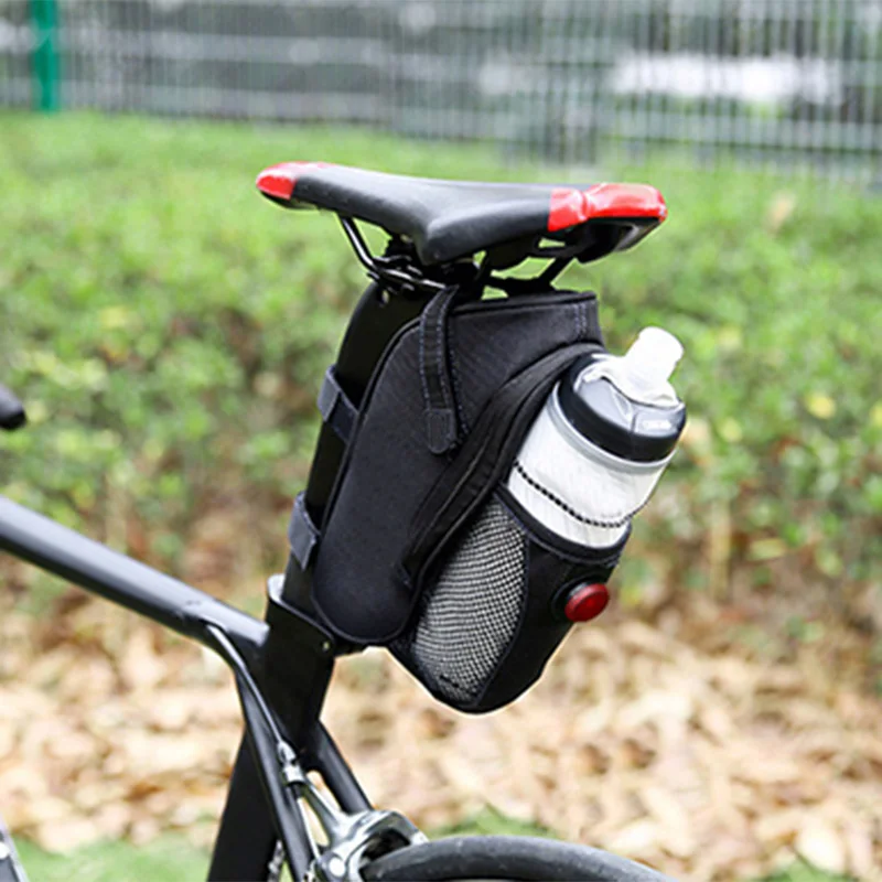 

Rainproof Dirtproof Bicycle Tail Bag with Tail Lights Mountain Bike Rear Bag B2Cshop
