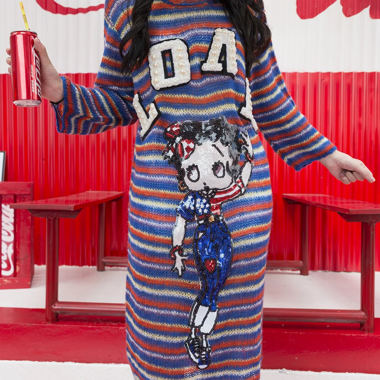 

European station tide brand 2019 spring new cartoon sequin sweater pearl stripe sweet knit loose pullover dress sweater