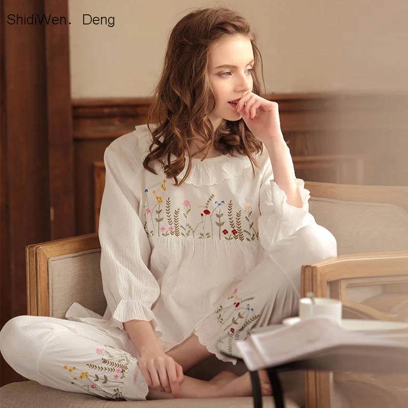 

Women Lolita Pajama Sets Lace Embroidered Flowers Tops Long Pants Vintage Ladies Pyjamas Set.Victorian Sleepwear