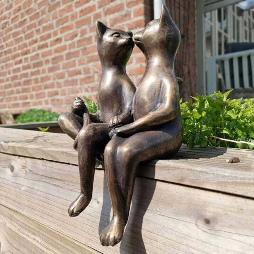 

Статуя влюбленной пары кошек свидание и поцелуй в европейском стиле современные минималистичные Ремесла домашние полимерные украшения Ро...