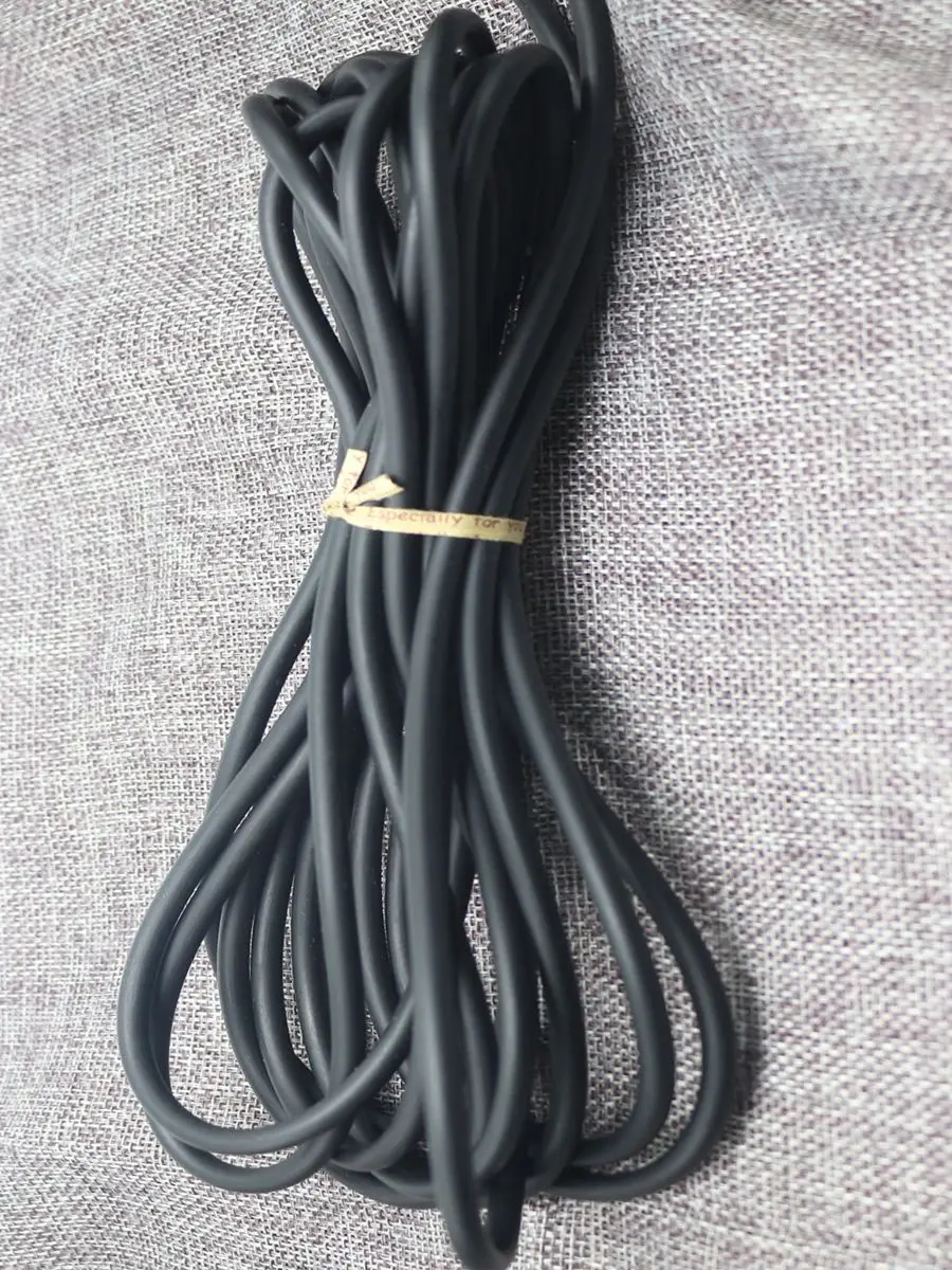 Резиновый шнур для бижутерии Finding4show SR01-4 черный 5 мм метров