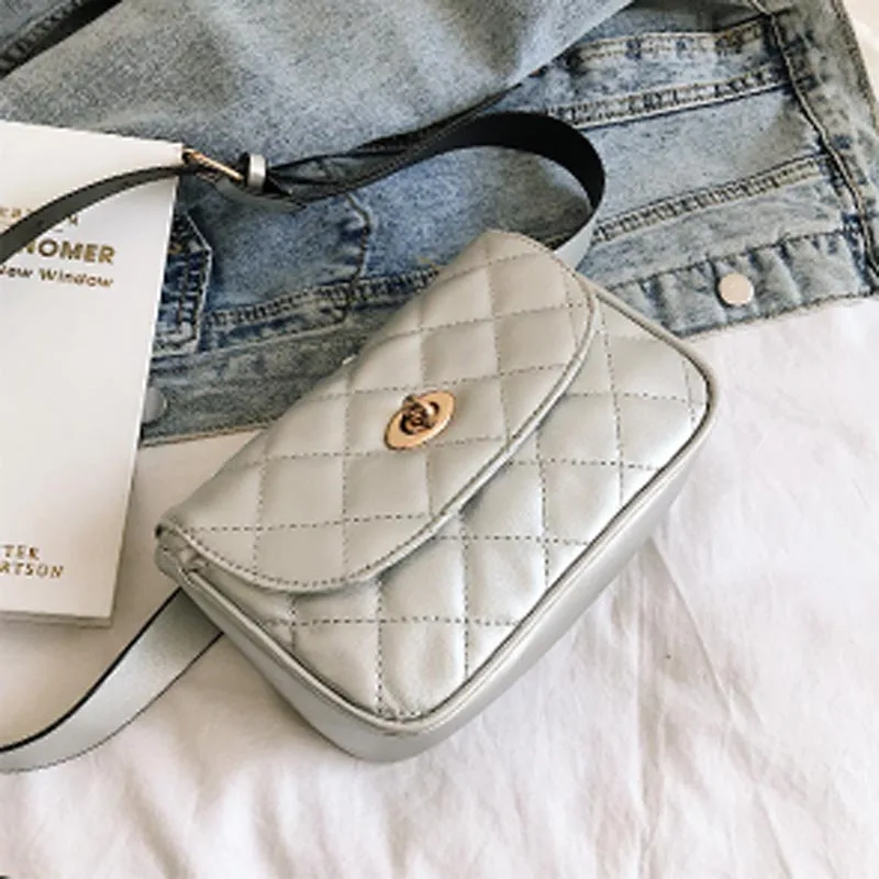 Silver Waist pack Женская сумка из искусственной кожи на талии, модная водонепроницаемая сумка на груди, однотонная сумка, женская сумка высокого качества, сумка через плечо - Цвет: Silver Waist pack