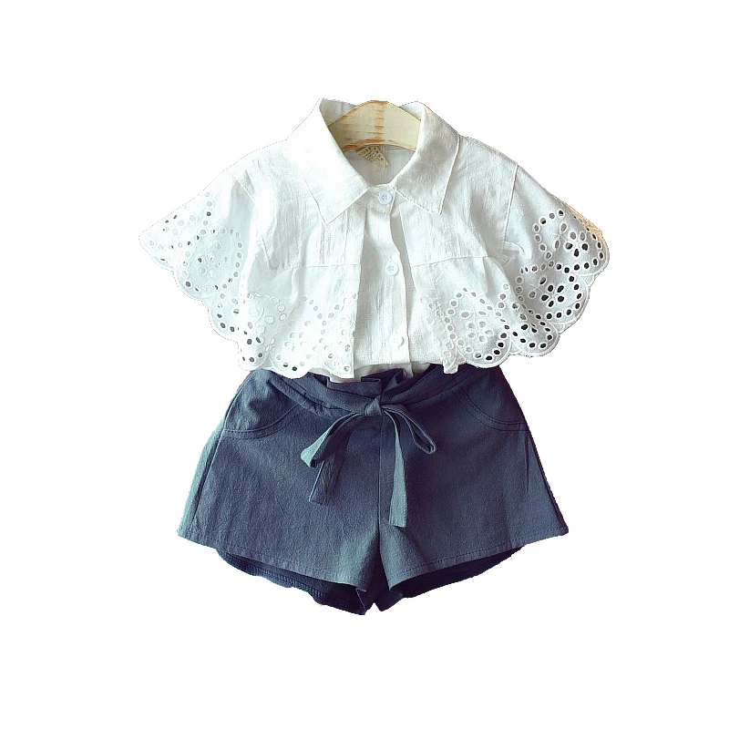 

2021 Summer New Girls Clothing Set Children Clothes Fashion Sweet T-shirt White Cut-Out Shirt Butterfly Strappy Shorts 2 Set