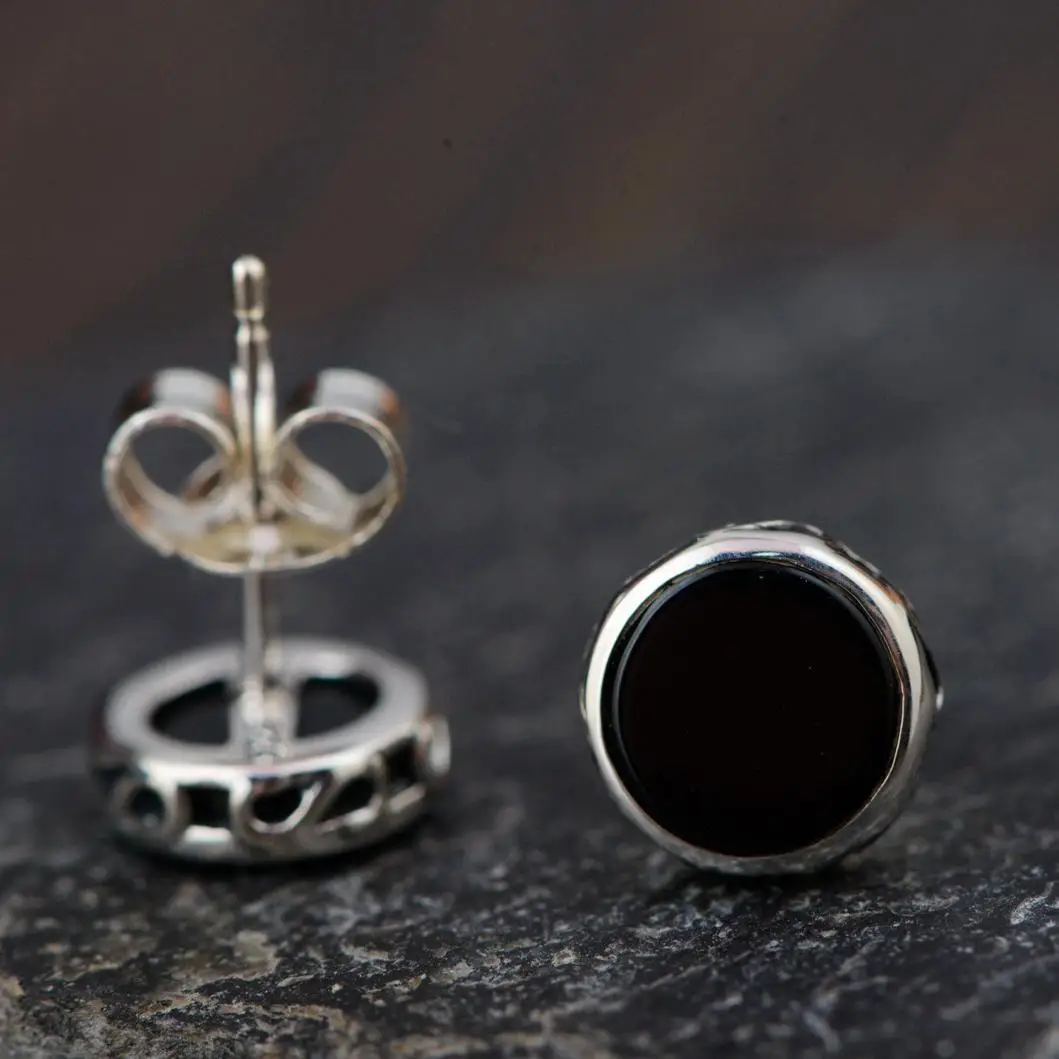 Женские серьги гвоздики из серебра 925 пробы с ониксом|Серьги-гвоздики| |