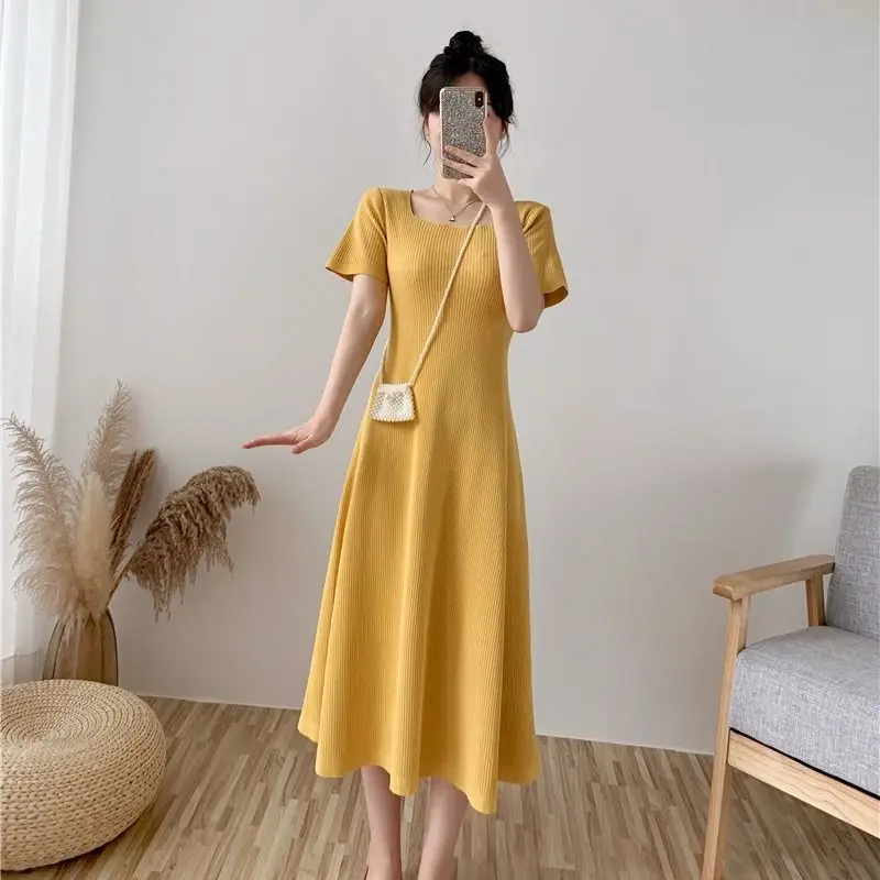 

2021 Women Spring Summer Elegant Knitted Pleated Dress Lady Square Collar Short Sleeve Dresses Female Casual A-line Vestido D751