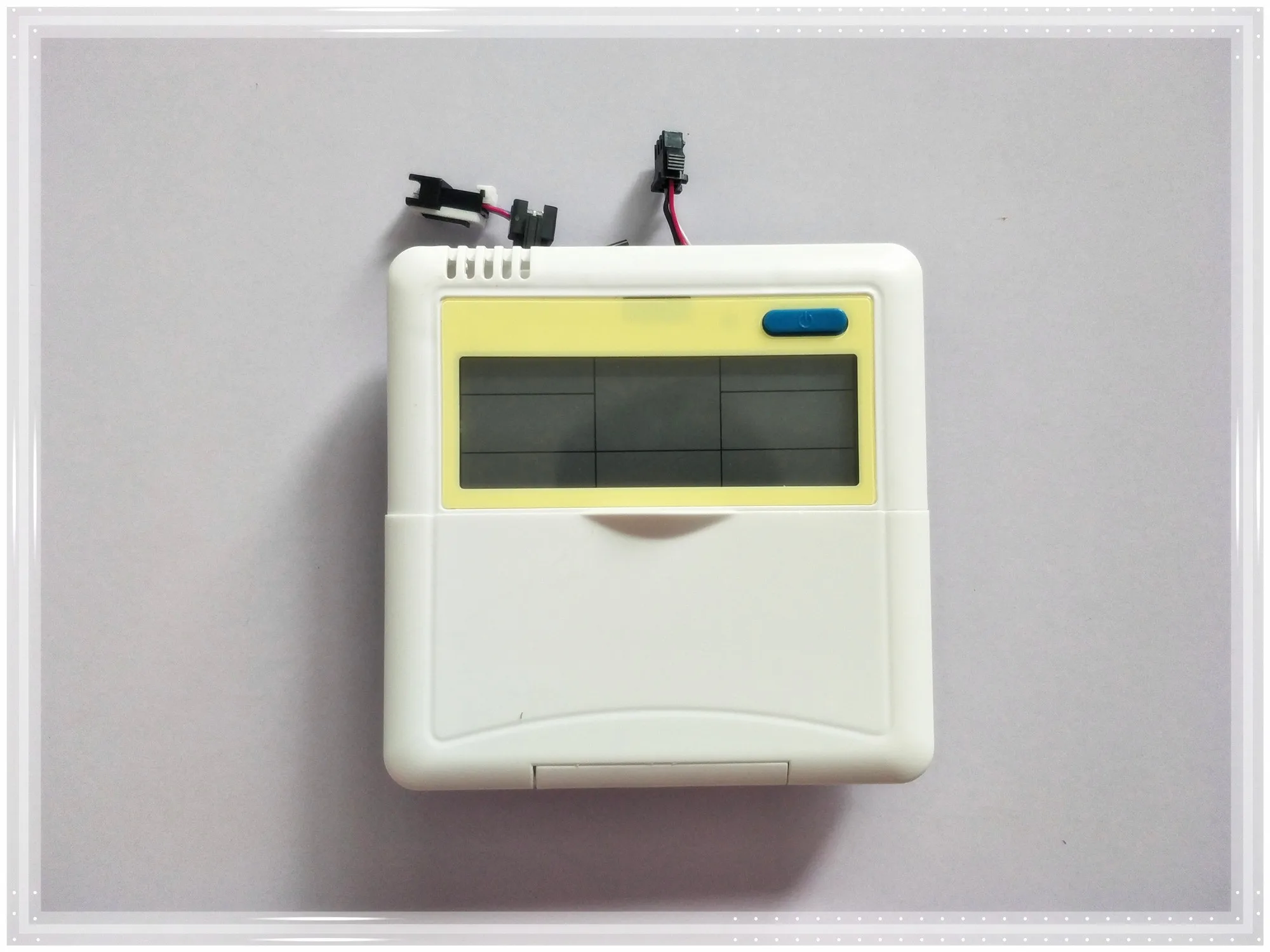 Original, apply to the air conditioning network centralized controller, display board dcm6543 remote dual switch controller, lin