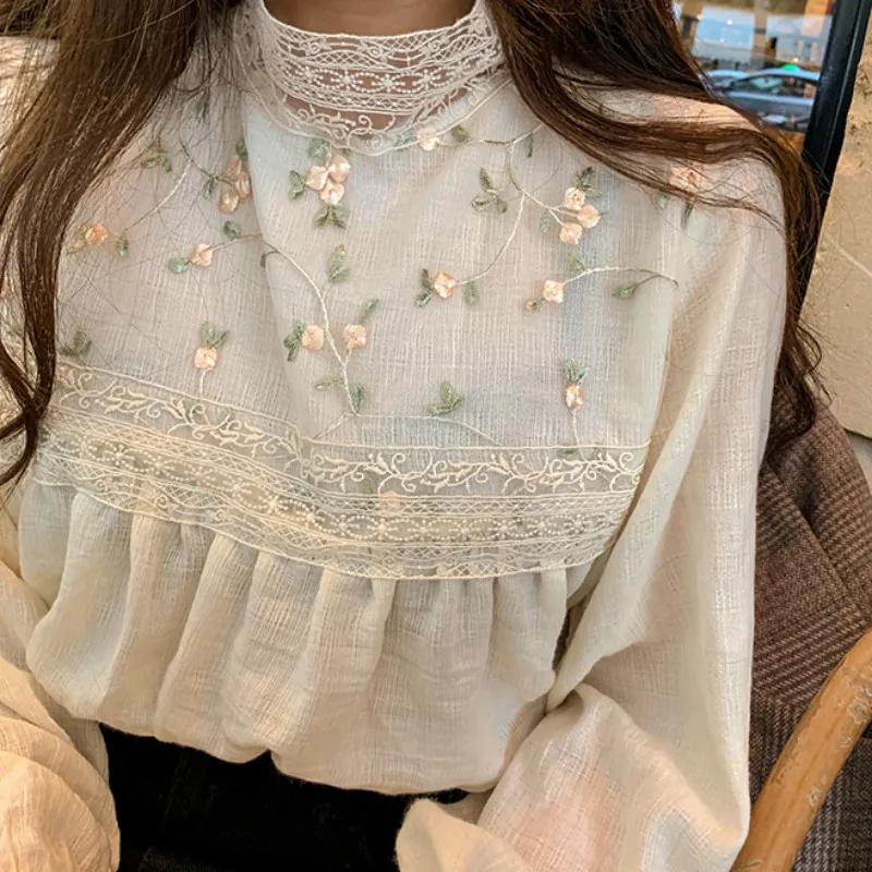 

2020 Brand New Lace Stand Collar Long Sleeve Blouse Embroideried Flower Chic Women Shirt Autumn New Tops Chemise Blusa