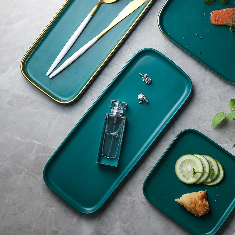 Прямоугольная керамическая тарелка с золотым краем прямоугольная фарфоровая