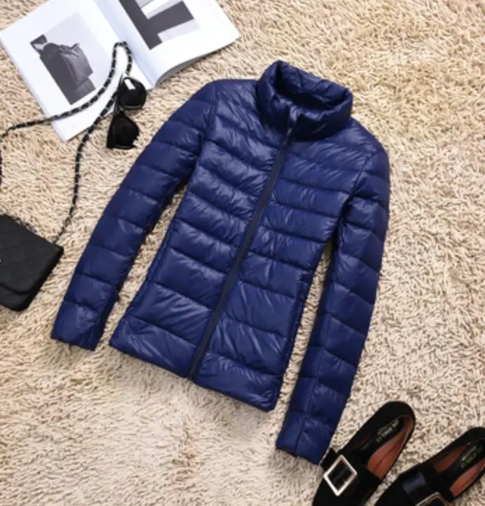Navy blue Размера плюс Для Женщин Легкая зимняя куртка-пуховик пальто 90% Белое пуховое пальто леди Зимнее пальто с капюшоном с длинным рукавом, тонкий теплый короткое пальто на молнии - Цвет: Navy blue