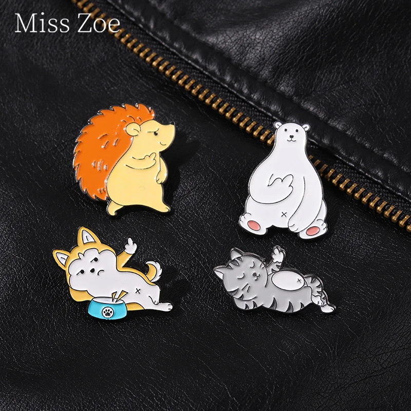 

Kawaii Polar Bear Hedgehog Enamel Pins Pointing cats and dogs Brooches Badges On Backpack For Kids Anime Jewelry Gifts Wholesale