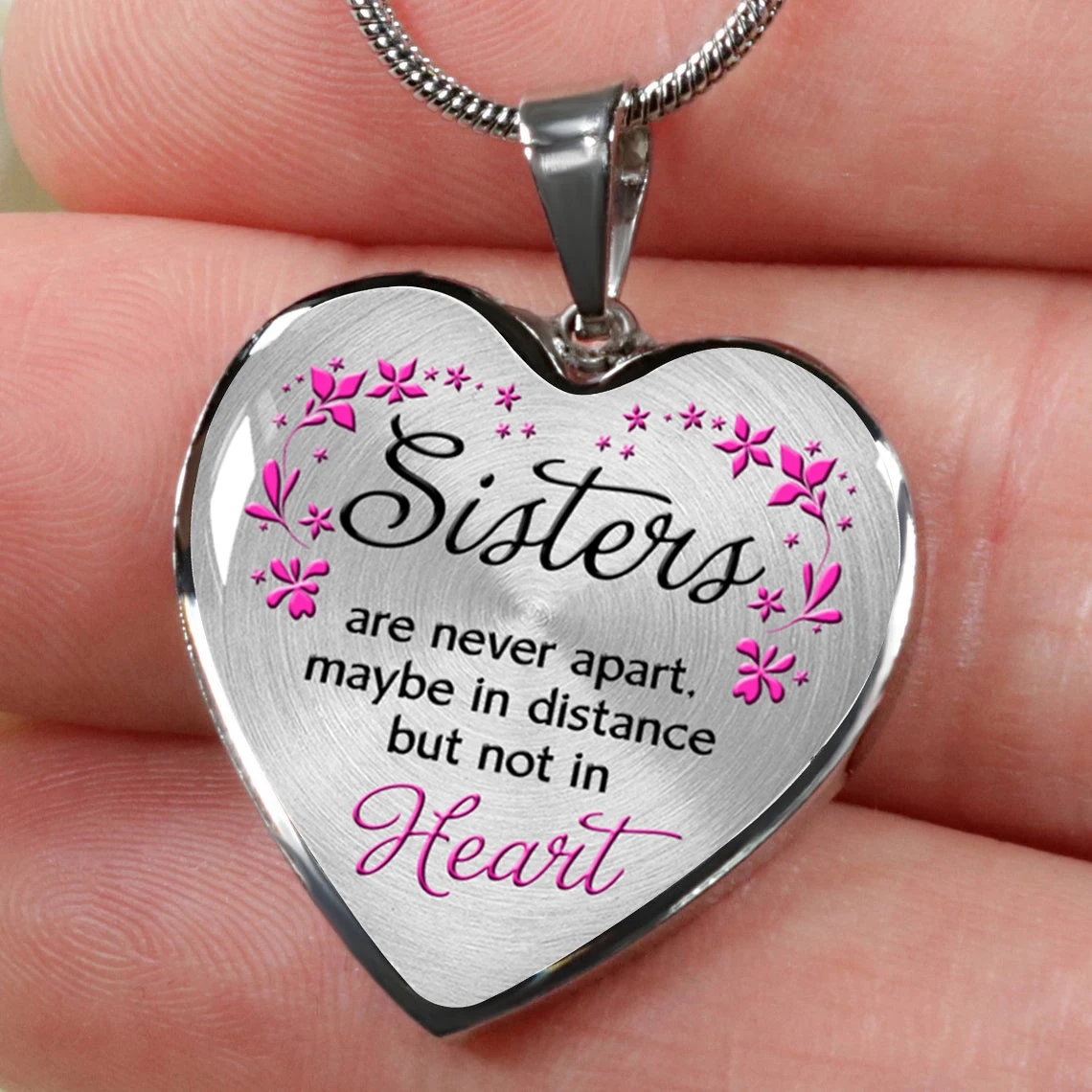 Сердечко для сестры. Сердечки для сестренки. Сердечко для сестрички. Кулон семья.