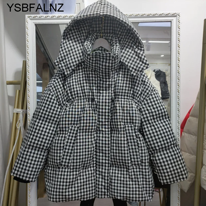 

2021 Winter Coats Women Hooded Black White Plaid Puffer Jacket White Duck Down Parkas Thick Warm Loose Outwear Fashion Clothes