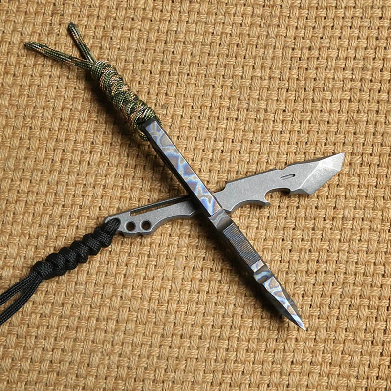 Многофункциональный инструмент для выживания на природе из титанового