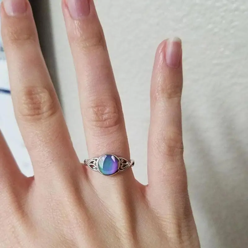 Меняющие цвет при температуре уникальные ювелирные изделия в форме сердца