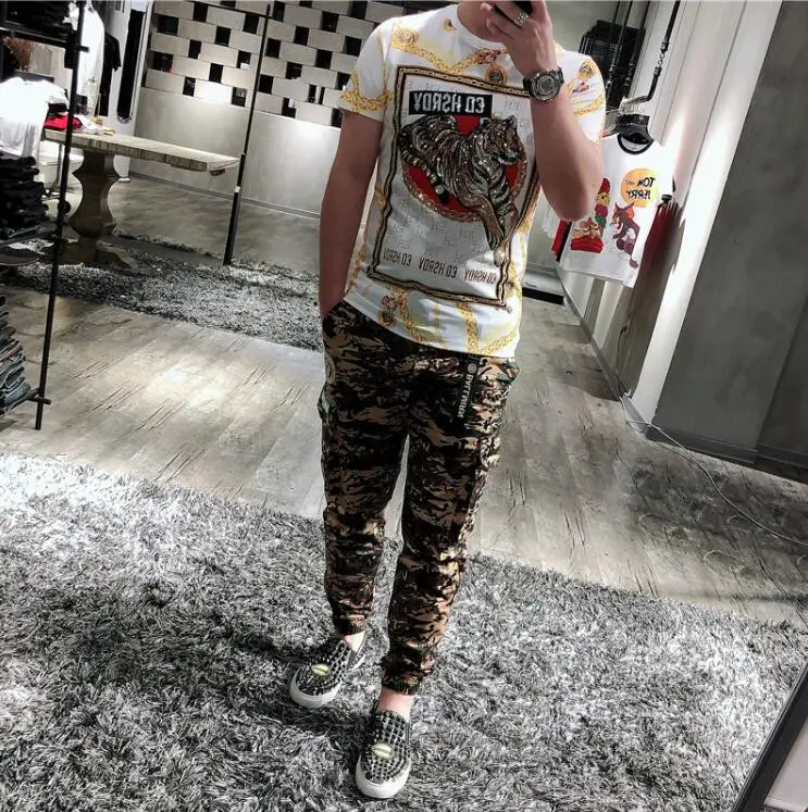 

2020 spring and summer fashion men's T-shirt round neck slim hot drilling tiger top tees high quality