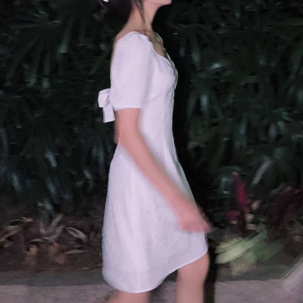 

2021 Autumn New Women's French Retro Open Back Square Neck Dress Short Sleeve V-neck High Waist Slim Pure Color Long Dresses