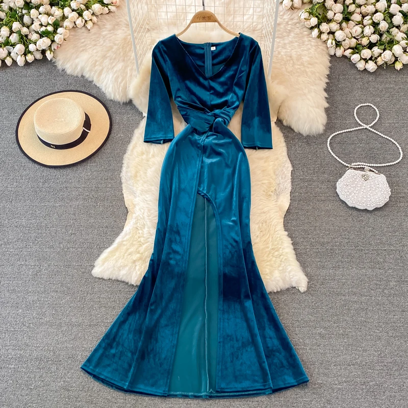 

2021 New Sexy Elegant Gold Velvet V-neck Slim-Fit Mid-Length Split Dress Fishtail Dresses Dress Red