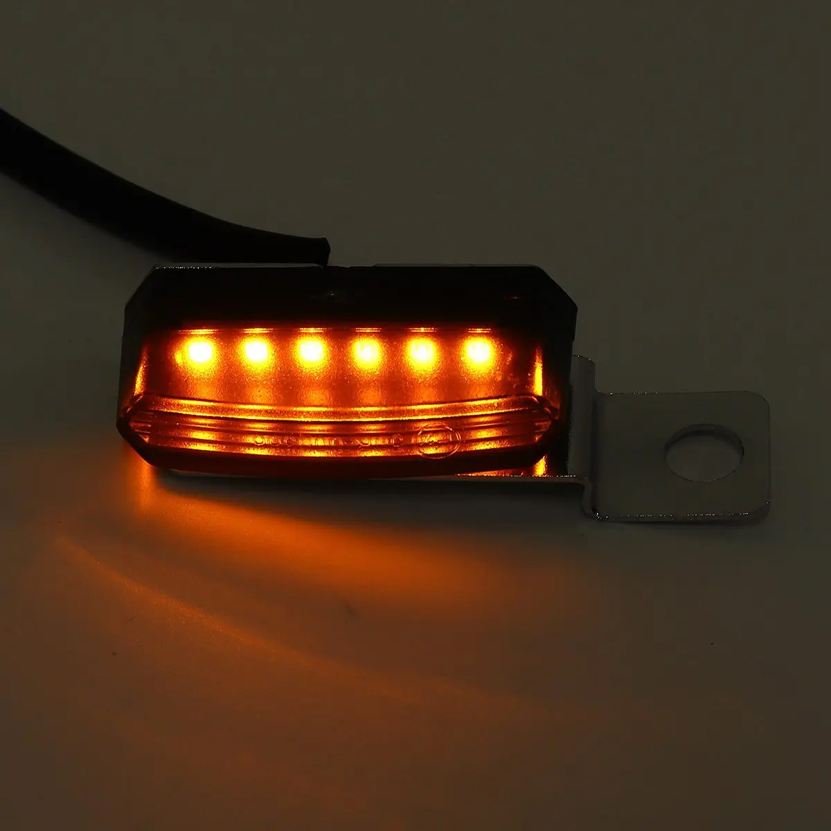 

2x Motorcycle Indicator Lights Waterproof LED Flowing Turn Signal Amber Dynamic Blinker Light for Honda for Suzuki for Yamaha