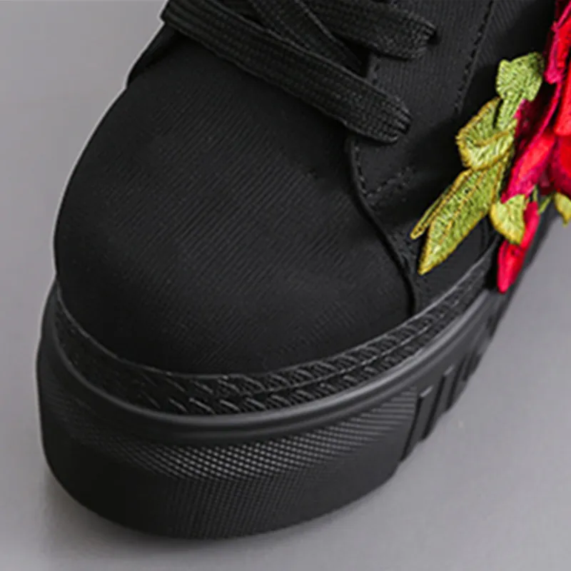 

Shoes Women Cotton Casual Flower Pattern Thick Bottoms Increased Lace-up Sneakers Spring Black White Platform Shoes Ladies