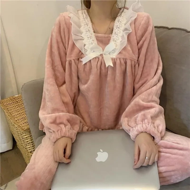 

Women Pajama Sets Coral Fleece Soft Winter Student Sweet Lace Pleated Plus Velvet Flannel Loose French Style Cute Patchwork Set