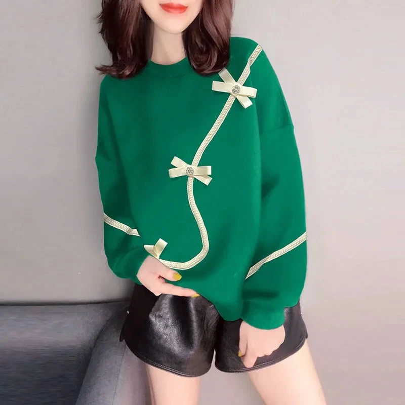 Свитер женский трикотажный в винтажном стиле на весну и осень свободный пуловер