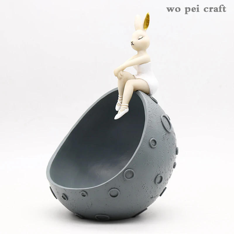 

Cartoon Rabbit Decorative Moon Storage Ornament Snack Nuts Plate Candy Jar Fruit Bowl Dinner Table Desktop Decor Home Decoration