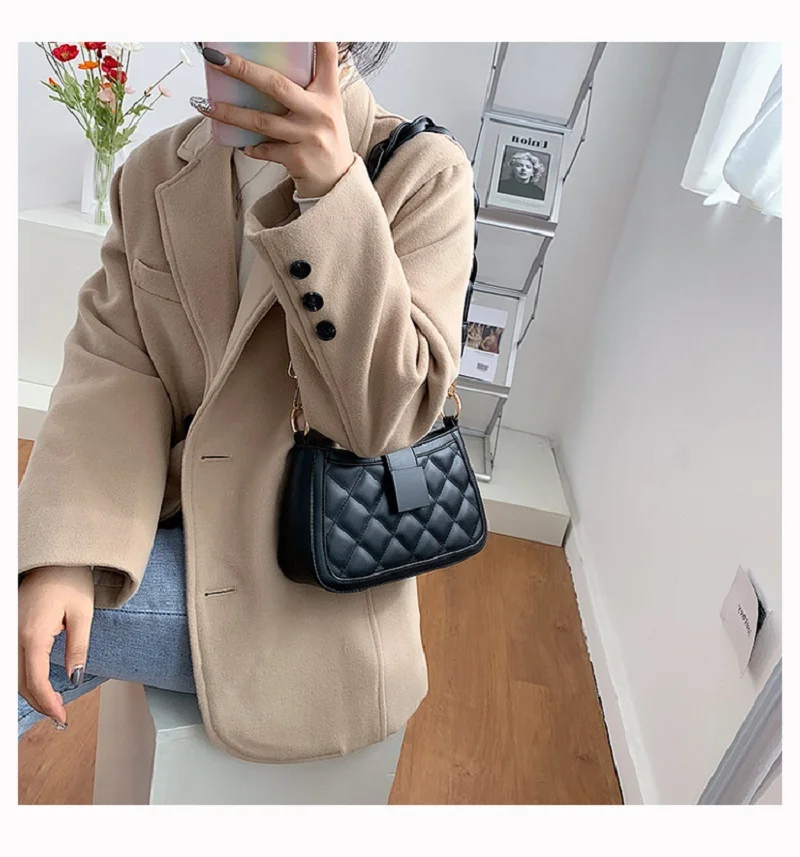 

Autumn And Winter Retro Women's Bags New Tide Fashionable Hundred With Ringer Crossbody Net Red Single Shoulder Armpit