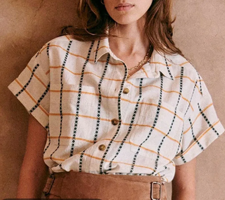 

Summer fresh literature and art plaid cotton pocket single-breasted short-sleeved loose wild shirt women