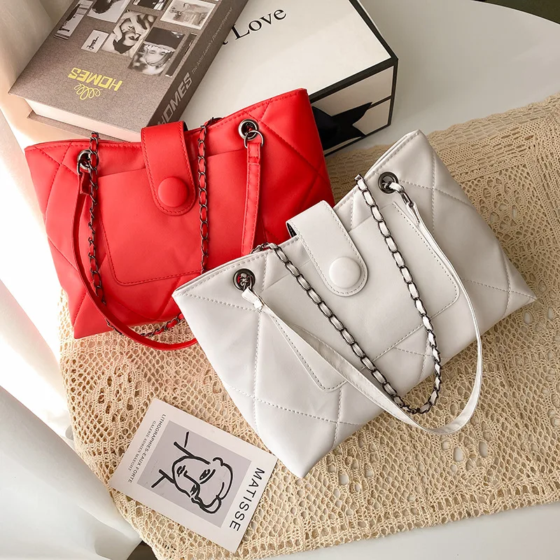 

Bag female 2021 popular new Korean style trendy fashion simple shoulder bag Western style diamond chain messenger bag