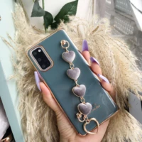 s22 ultra case luxury plated electroplated gold heart hand bracelet cover for samsung galaxy s20 s21 plus a70 a71 a50 a51 cases