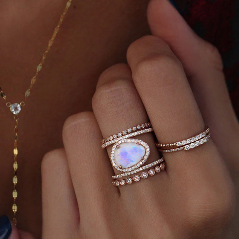 

Boho Female Big Crystal Hexagon Moonstone Ring Set Fashion Rose Gold Color Engagement Ring Vintage Party Wedding Rings