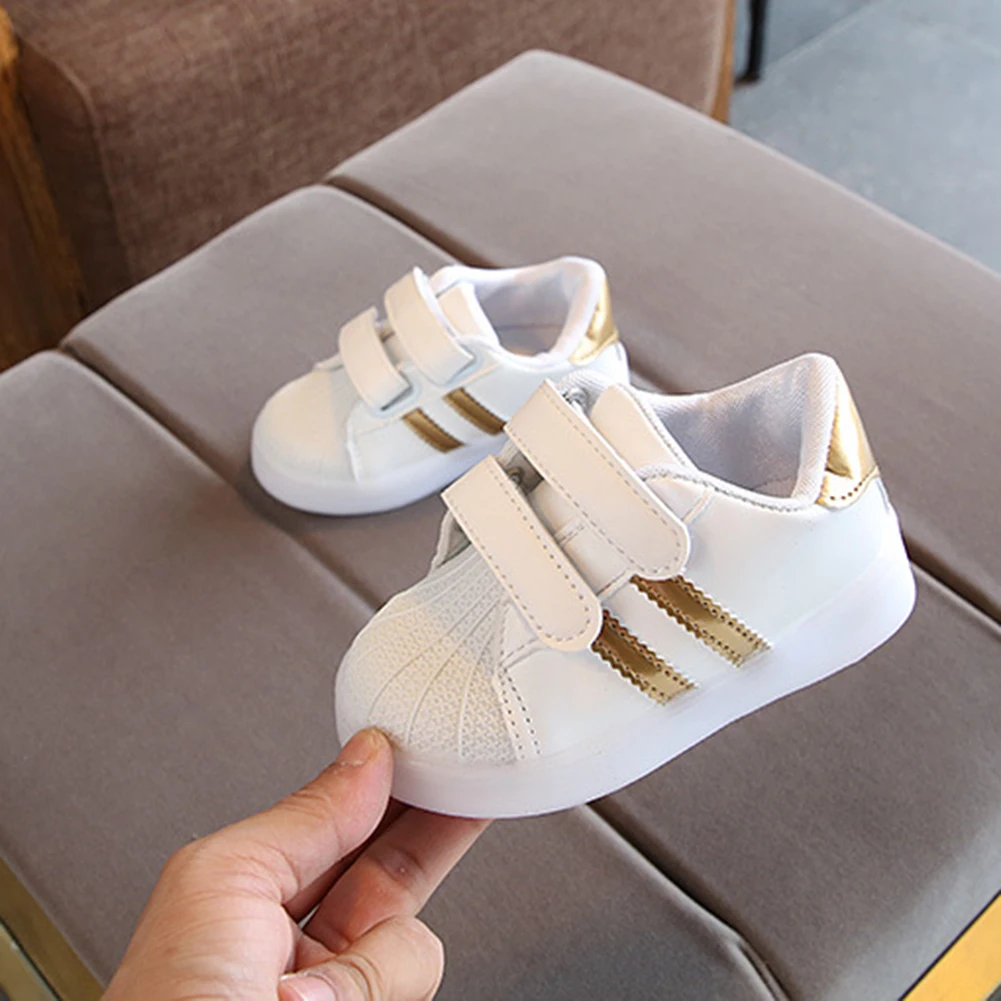 Asia Size New Kids shoes Led shoes Casual Sport Running Shoes Sneakers Children Luminous Shoes Boys Girls Stripe Baby Non-slip Sneakers - Цвет: Asia Size