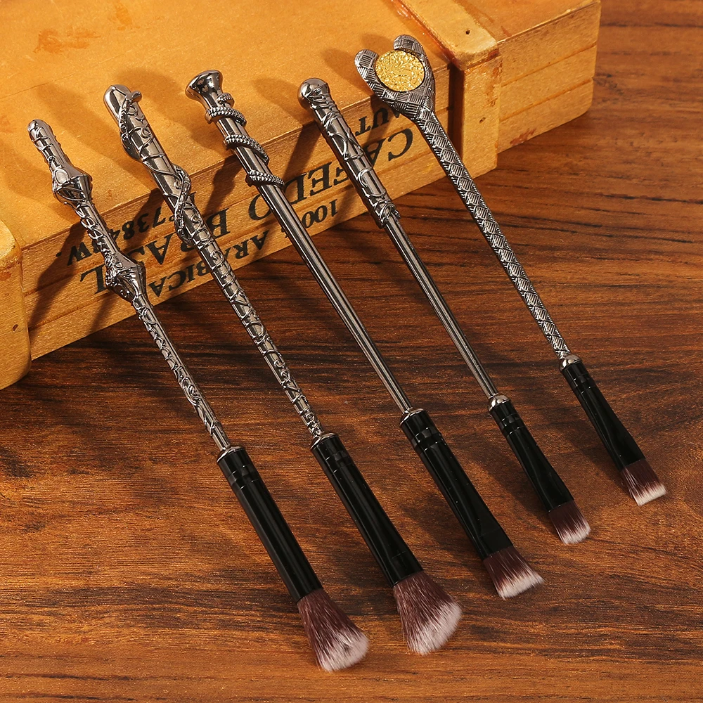 

2021 latest Cosplay makeup brushes 5pcs/set of wizard wand eye shadow smudge brush movie beautiful girl anime makeup brush