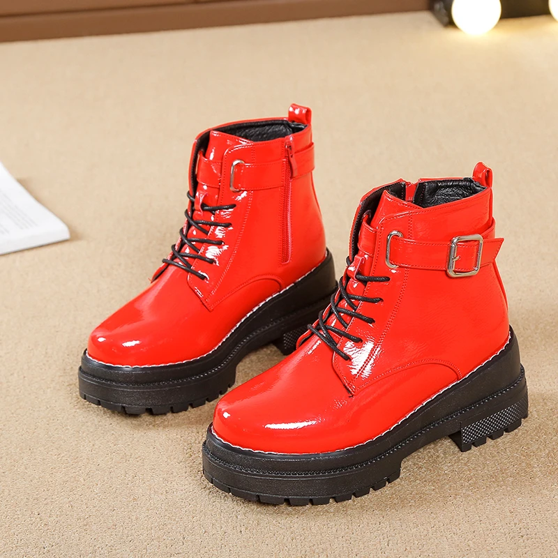 

Женские кожаные кроссовки на платформе, повседневная обувь на массивной подошве, новинка 2022, модные брендовые женские кроссовки на высокой ...